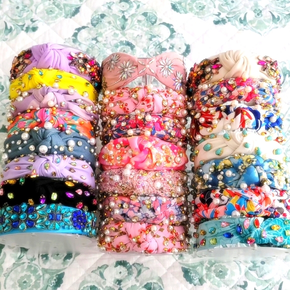 Unlisted Seasonal Headband Inventory - LIVE SHOW Tues/Thurs - Picture 2 of 2